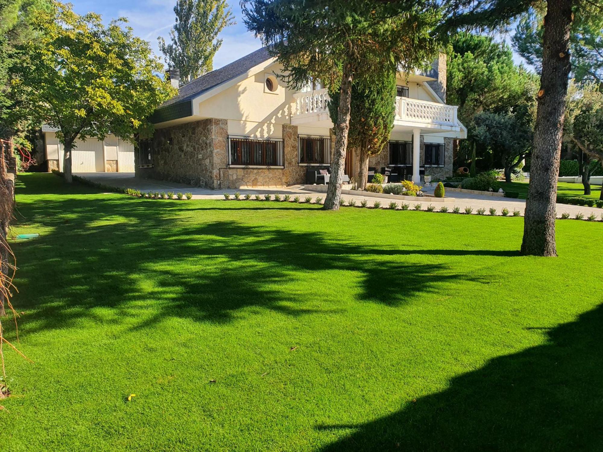 Villa Monika Альпедрете Экстерьер фото